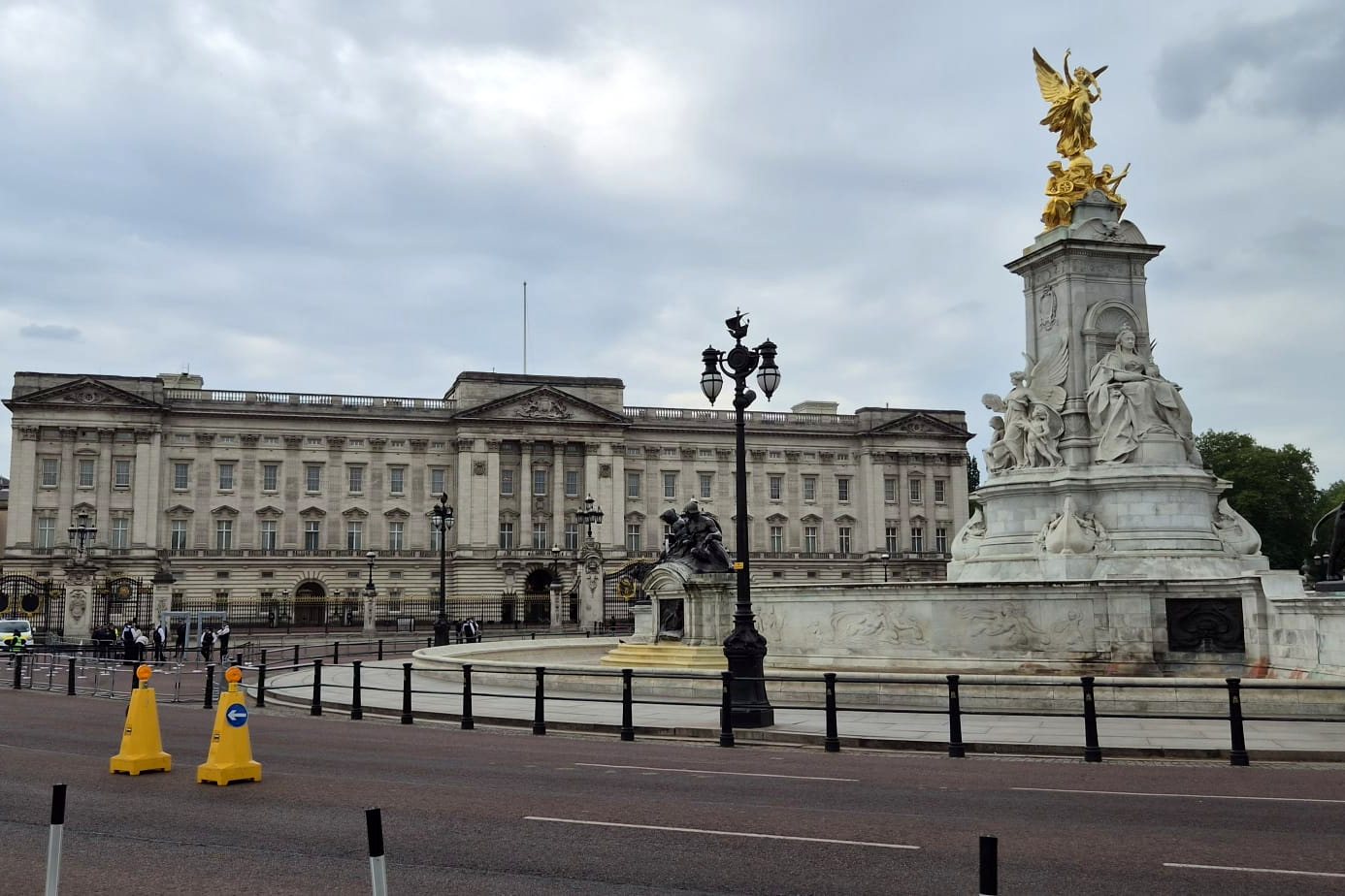 Buckingham Palace mit dem Victoria Memorial